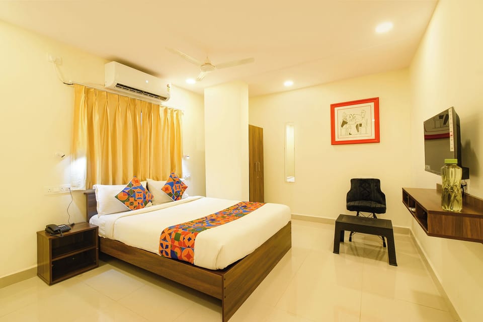 Deluxe Room | Egyptian cotton sheets, premium bedding, in-room safe, free WiFi