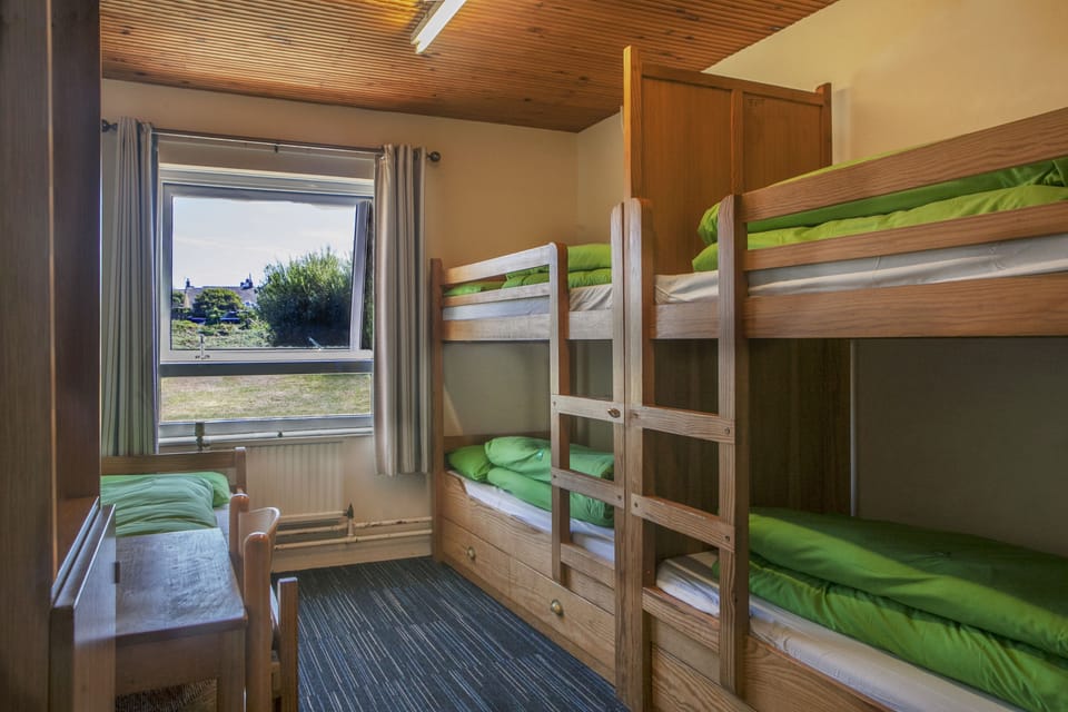 Bed sheets, wheelchair access