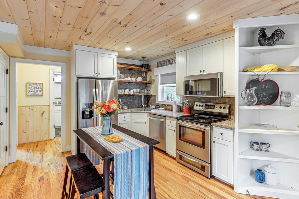 Kitchen | Keurig Coffee Maker | 1st Floor