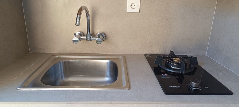 Mini-fridge, cookware/dishes/utensils