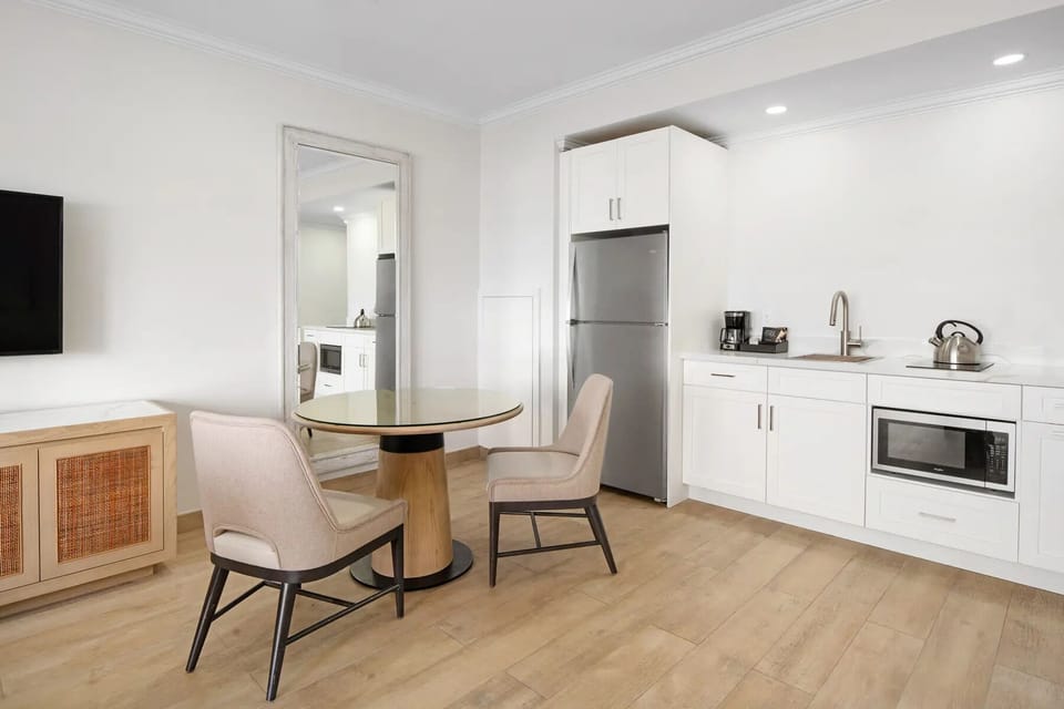 Kitchen and dining area