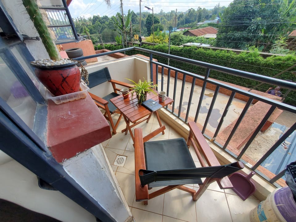 Balcony & outdoor furniture