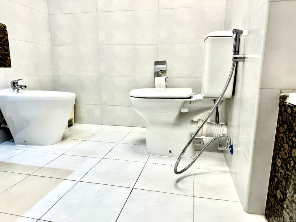 Male Dormitory | Bathroom