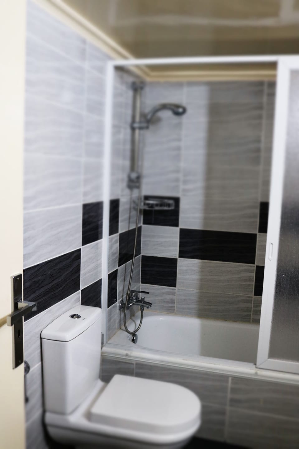 Executive Suite, 2 Bedrooms, Ocean View | Minibar, in-room safe, desk, rollaway beds (surcharge)