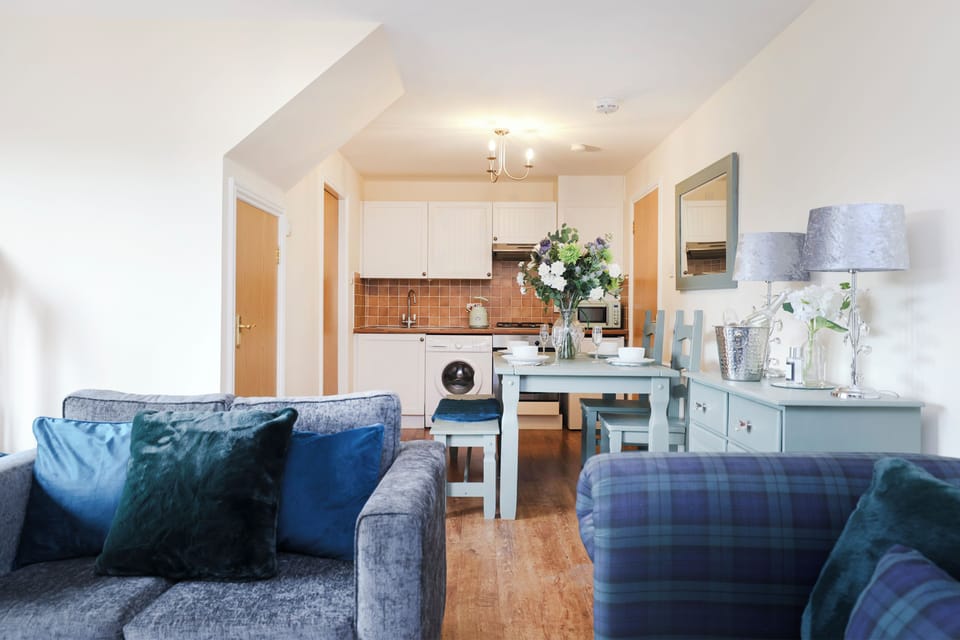 Comfort House, Garden View | Private kitchen | Fridge, microwave, oven, stovetop