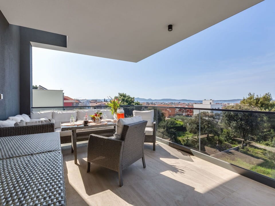 Apartment, Balcony, Condominium, Penthouse Apartment