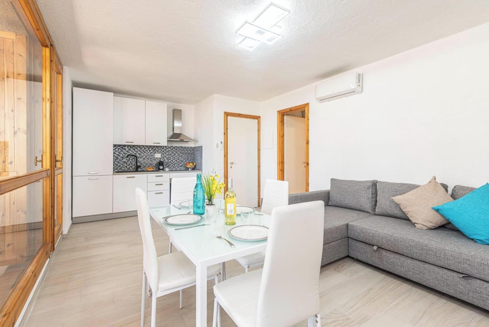 Family Apartment, 1 Bedroom, Terrace (Marco’s Home) | Interior