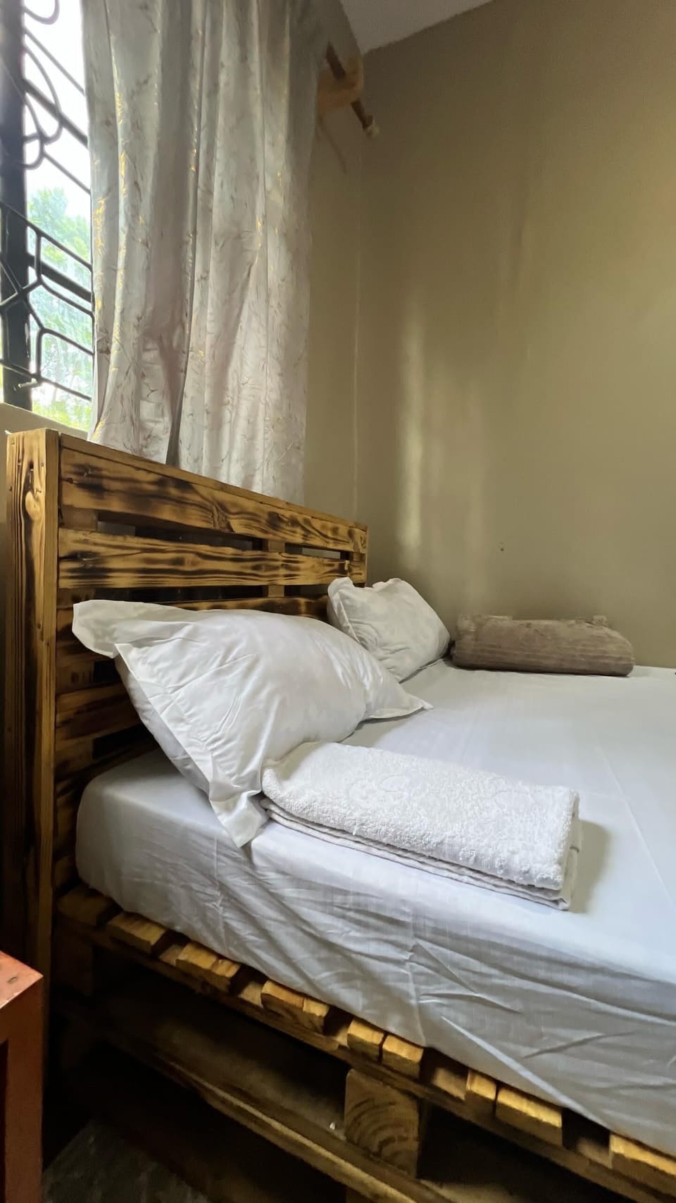 Double Room, Mountain View | In-room safe, desk, laptop workspace, iron/ironing board