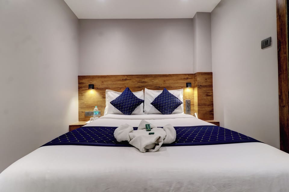 Deluxe Double Room | Free WiFi