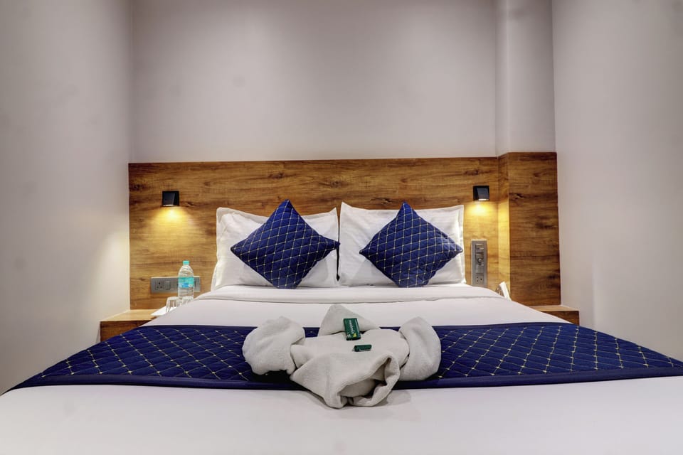 Deluxe Double Room | Free WiFi