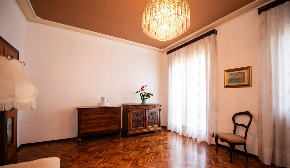 Economy Apartment, Lake View | 3 bedrooms, free WiFi