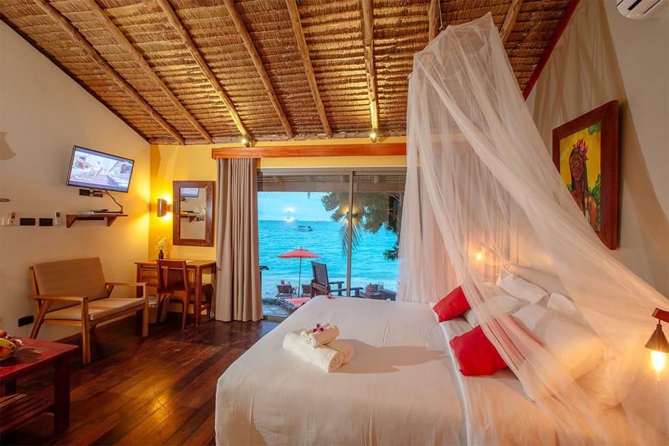 Superior Beach Front Bungalow | Minibar, in-room safe, desk, WiFi (free)