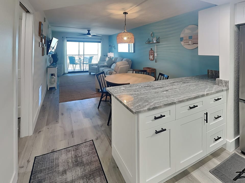 Open and Inviting Floor Plan