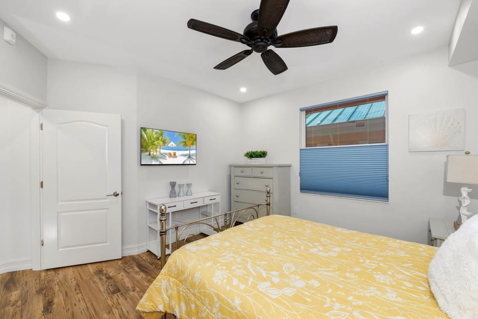 Bedroom with TV