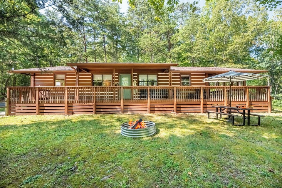 Haus Edelweiss' fire pit