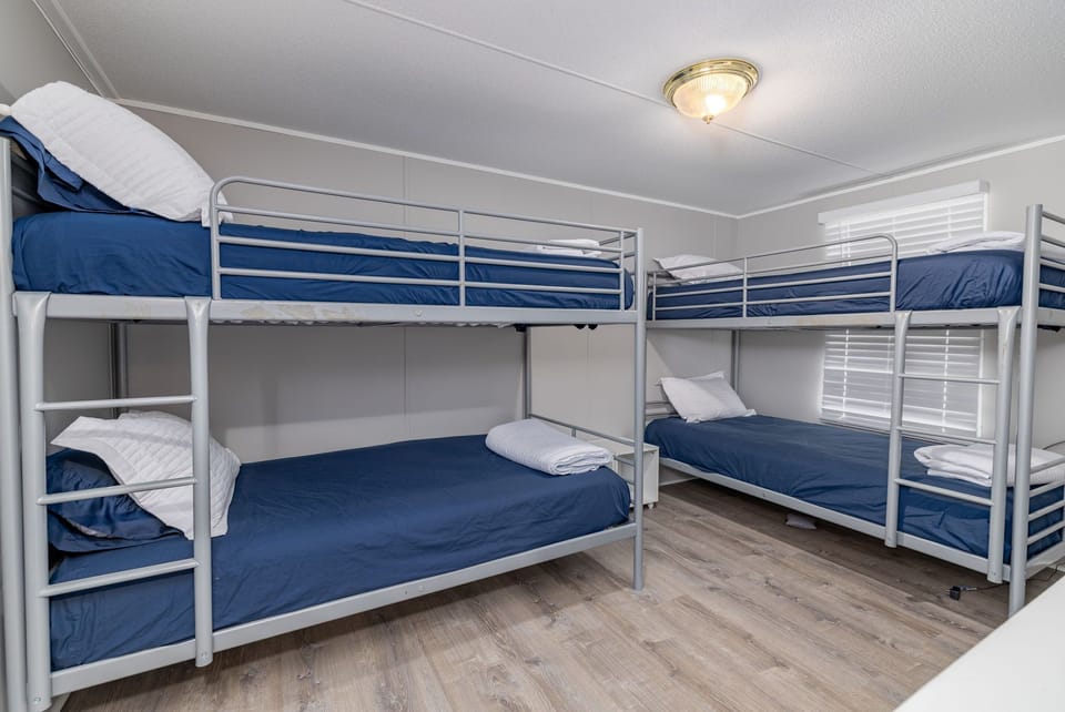 Bunk Room:  Perffect for adventures!  Sleep uo to 4 with comfy linens.