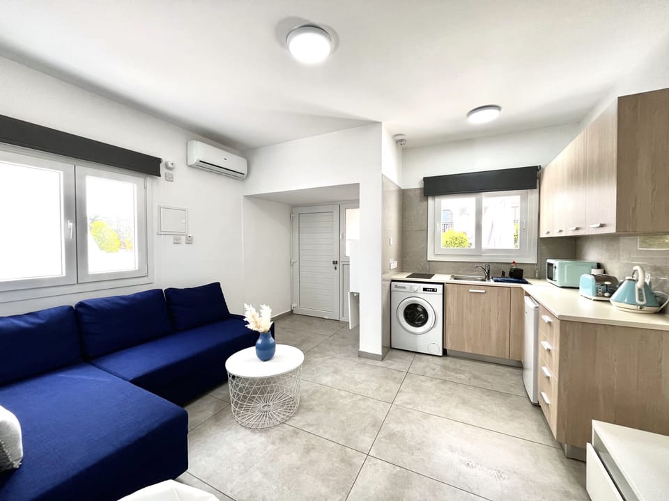 House | 1 bedroom