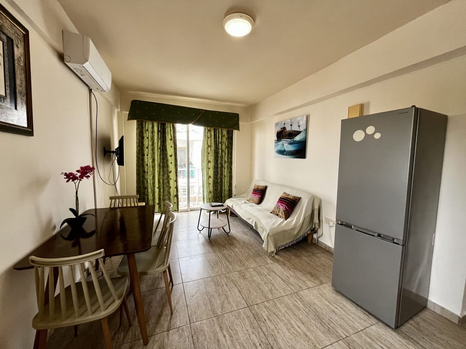 House | 1 bedroom