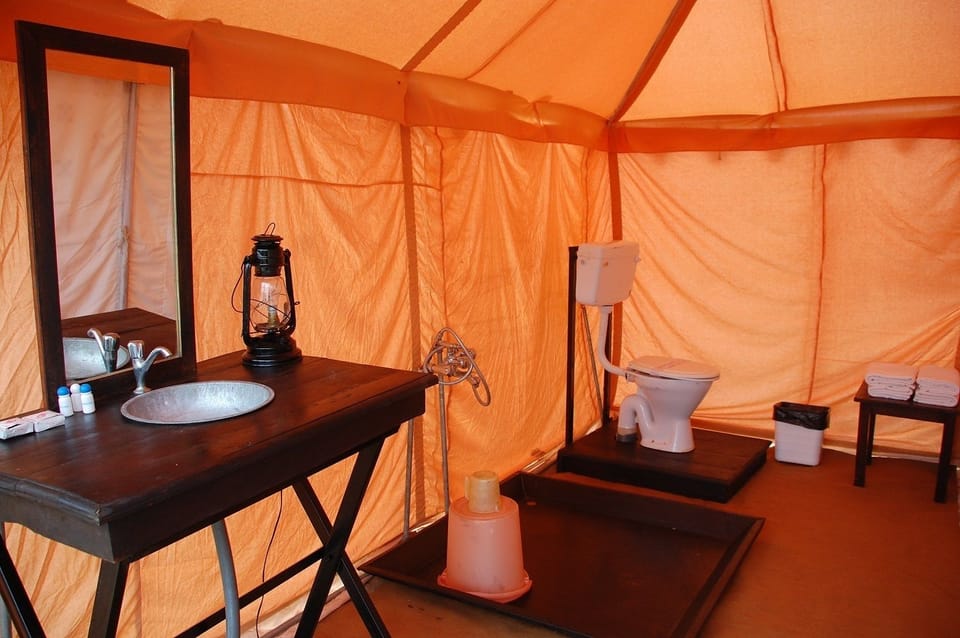 Luxury Tent, 1 Bedroom, Mountain View | Bathroom | Shower