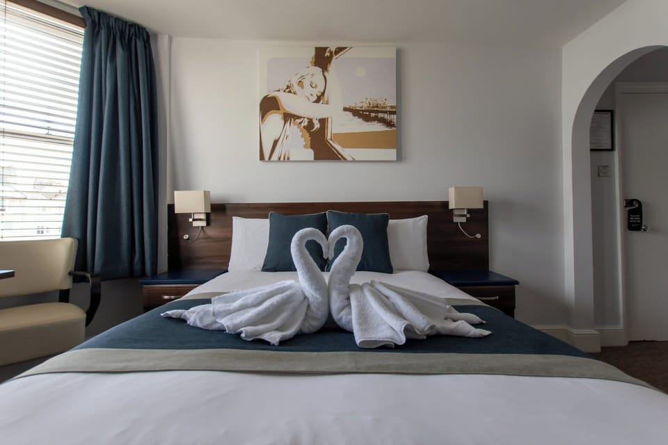 Double Room (Sea View) | Select Comfort beds, in-room safe, desk, blackout drapes