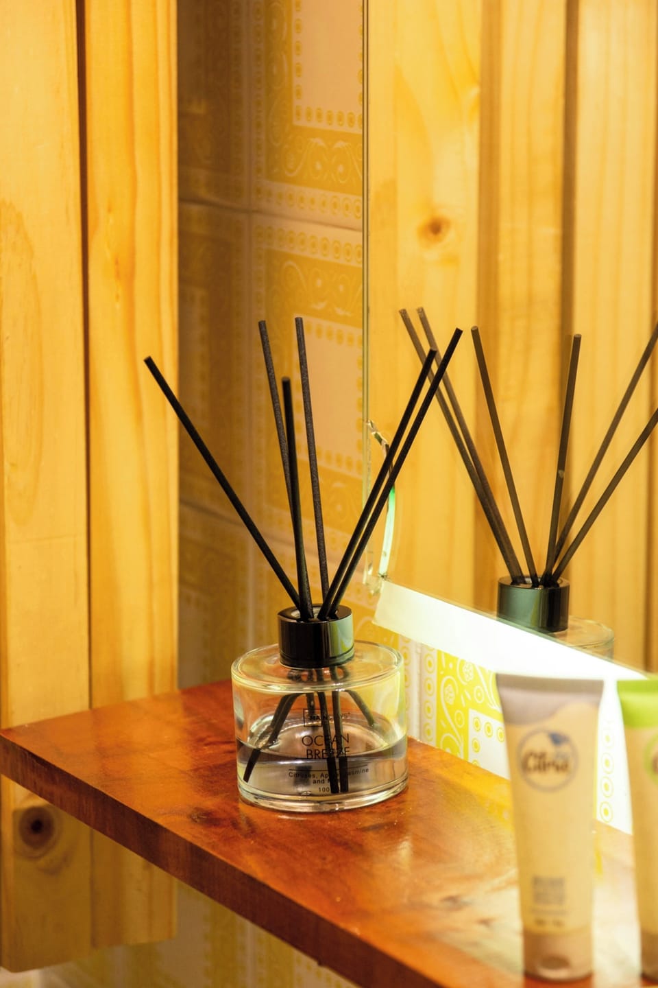 Bathroom amenities