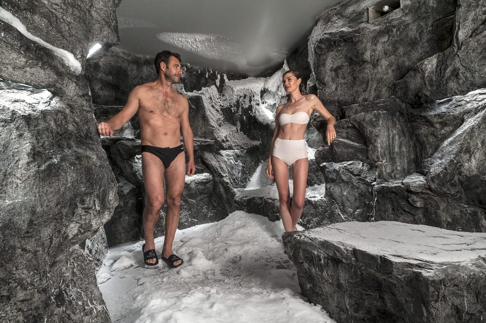 Couples treatment rooms, Turkish bath, body treatments, body wraps