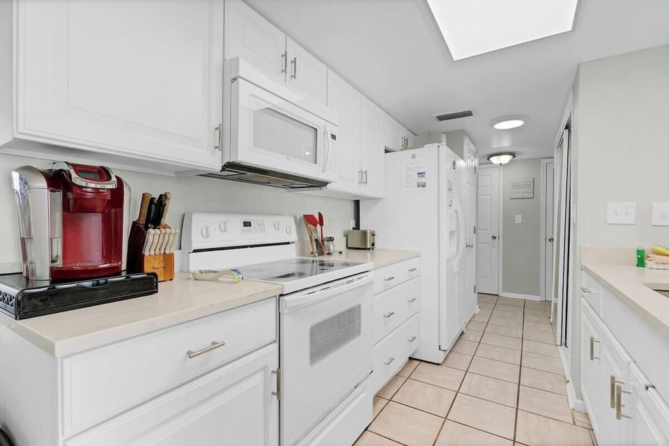 24-505 E Beach Blvd 2D 24