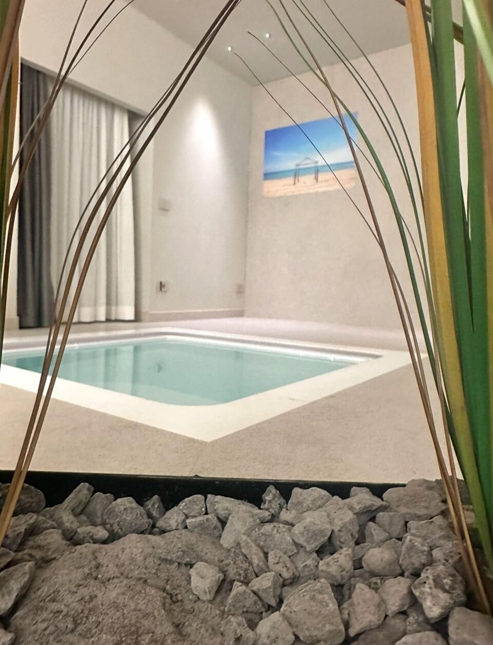 Private spa tub