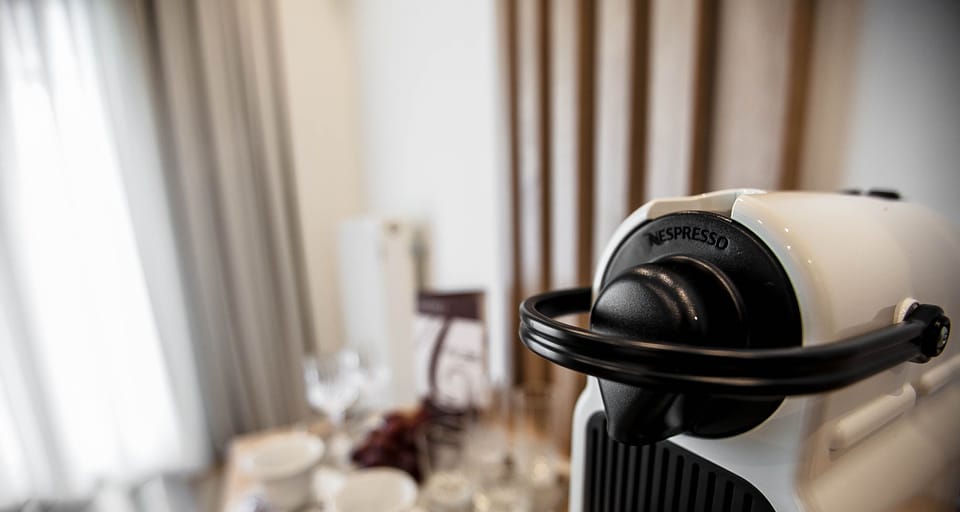 Junior Suite, Sea View | Room amenity