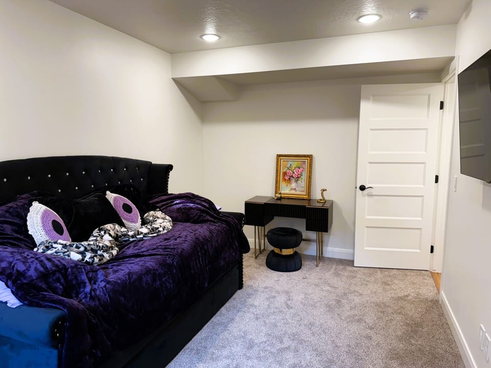 Twin trundle bed with TV in the room!