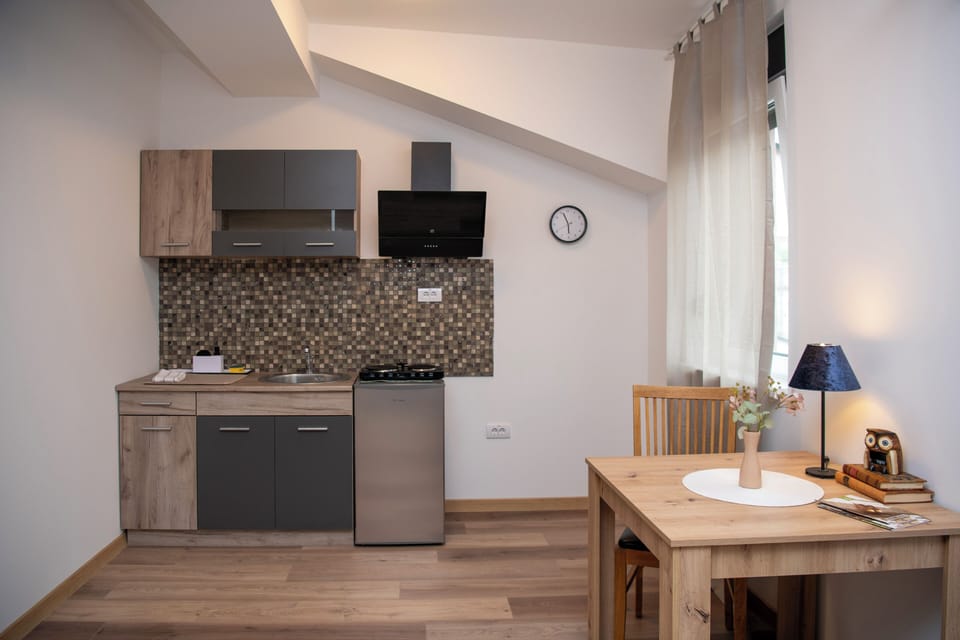 Private kitchenette