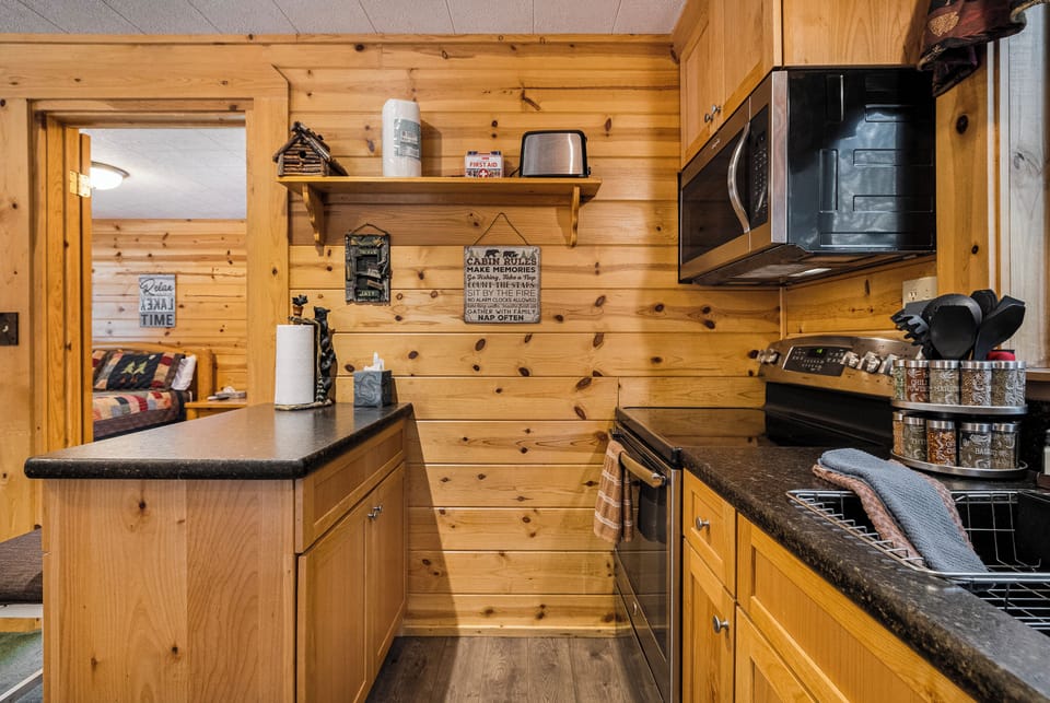 The cabin kitchen feel.