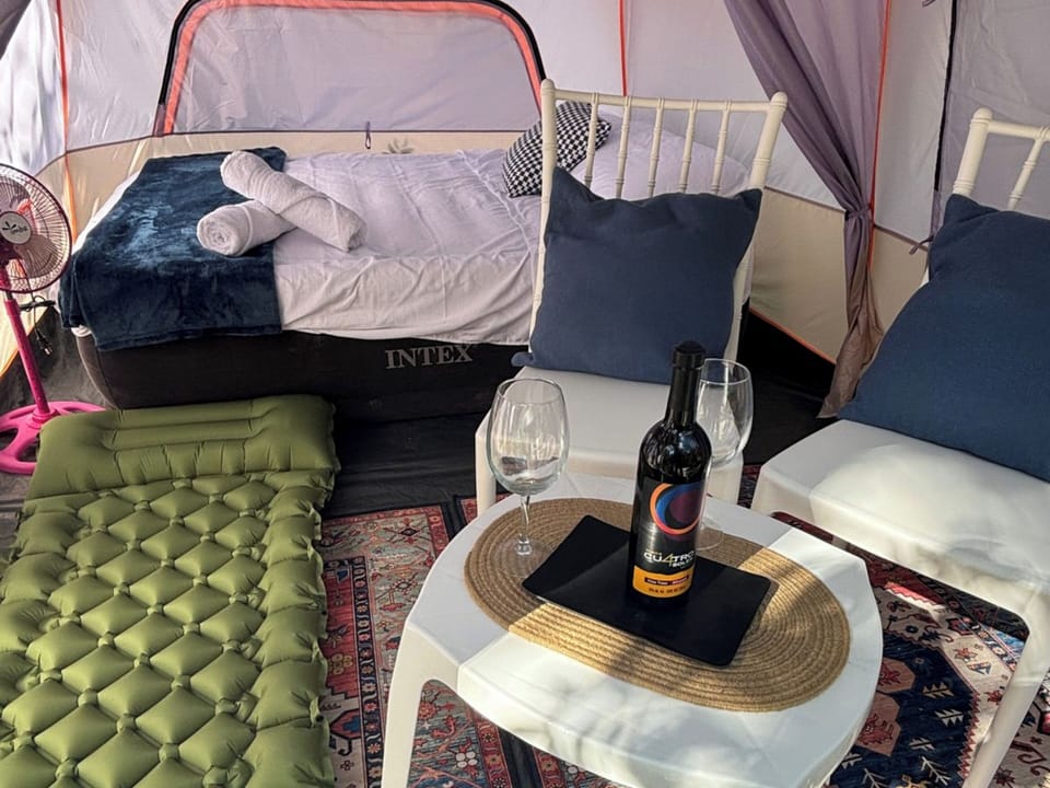 Deluxe Tent, Garden View | Individually decorated, individually furnished, blackout drapes
