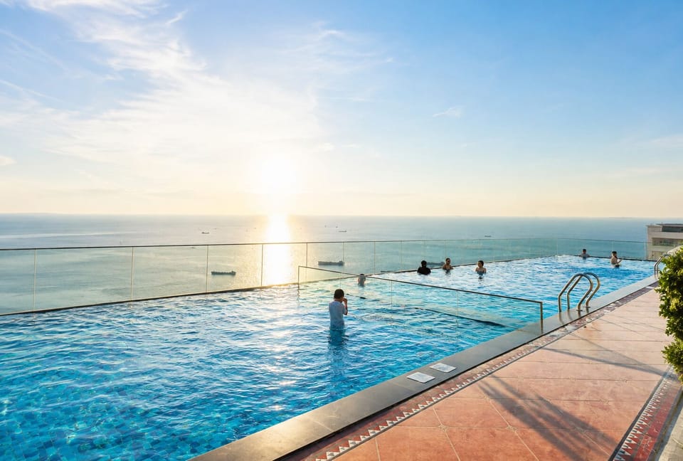 Rooftop pool