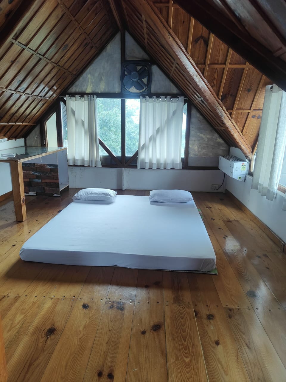 Villa | 5 bedrooms, WiFi (free)