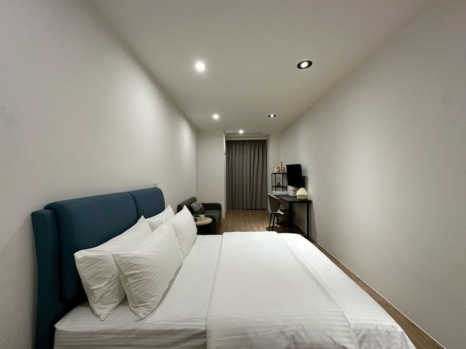 Deluxe Double Room | Desk, free WiFi