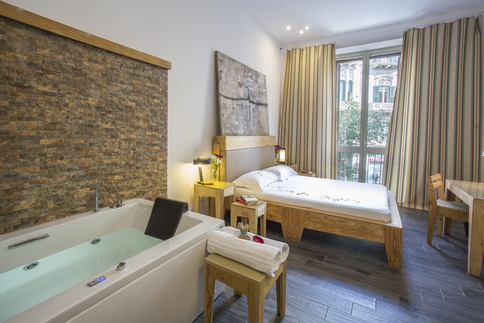Deluxe Room | 1 bedroom, premium bedding, memory foam beds, desk