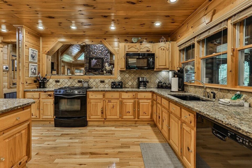Large Kitchen Area