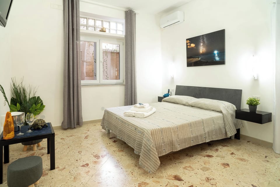 Superior Room | In-room safe, blackout drapes, iron/ironing board, free WiFi