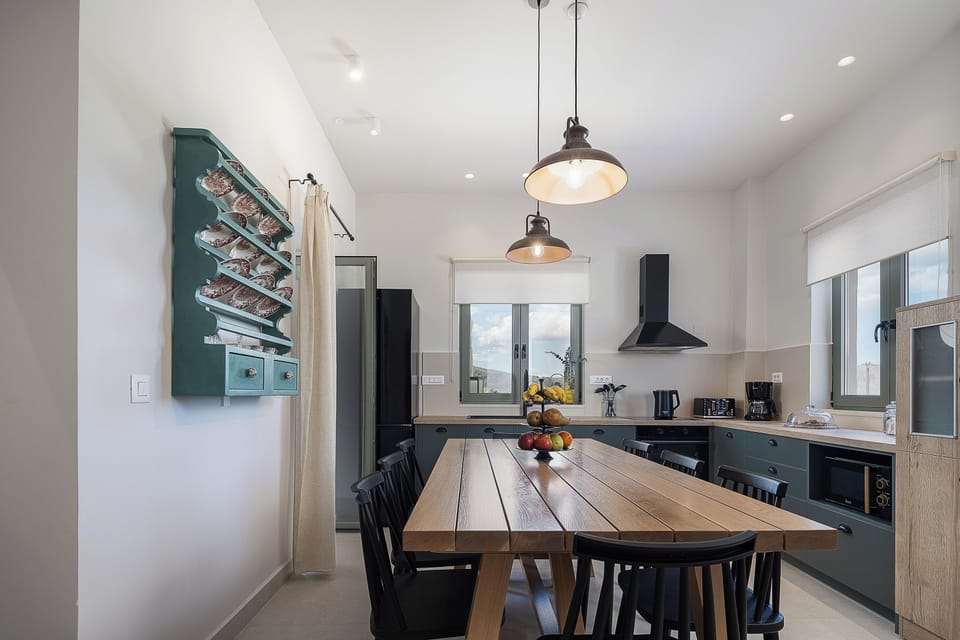 Dining table for 8 guests in the kitchen area