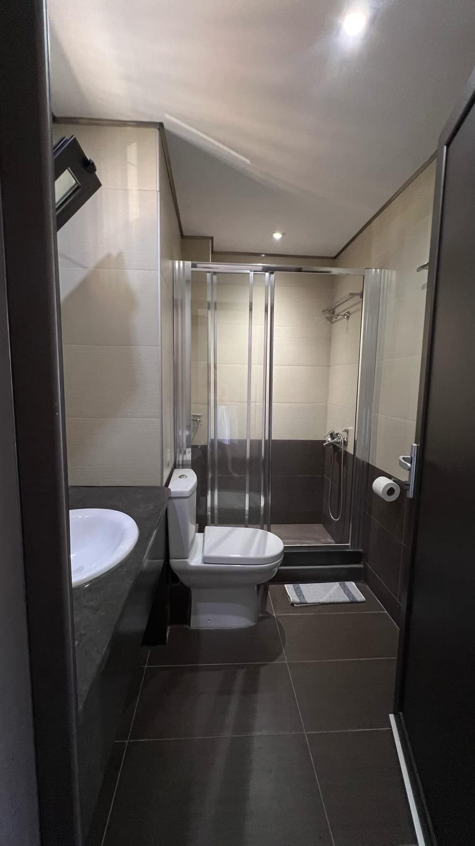 Comfort Double or Twin Room, Balcony, Beach View | Bathroom
