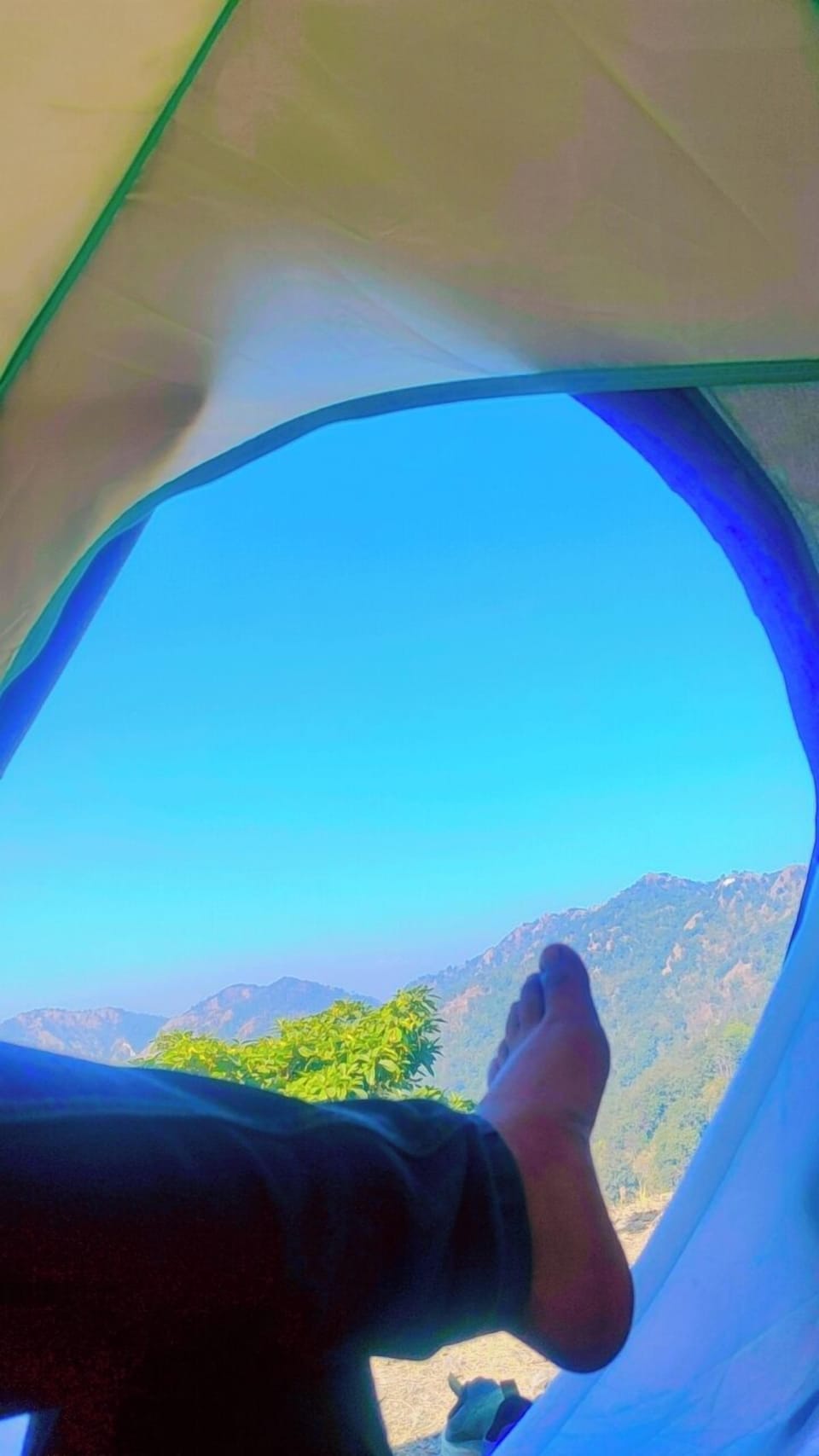 Comfort Tent, Balcony | Capsule