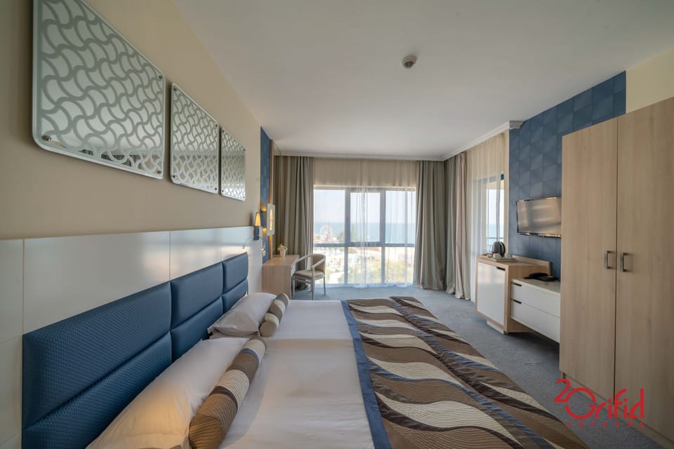 Family Room (Free Aquapark Access) | Free minibar, desk, free cribs/infant beds, free WiFi