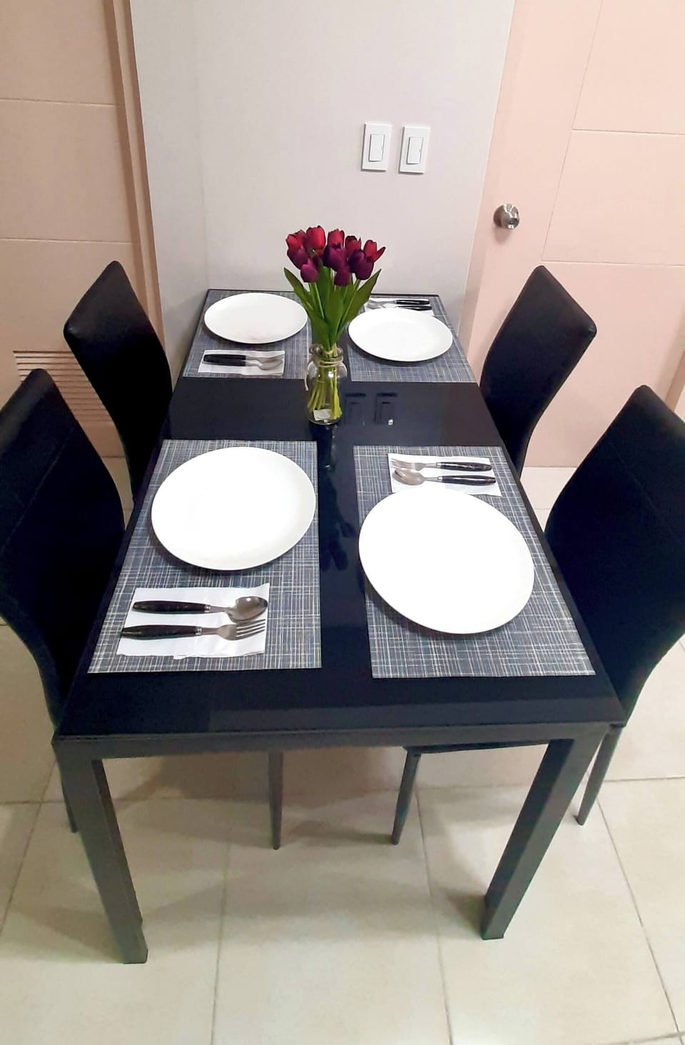 Apartment, 2 Bedrooms, Accessible, Balcony | Dining