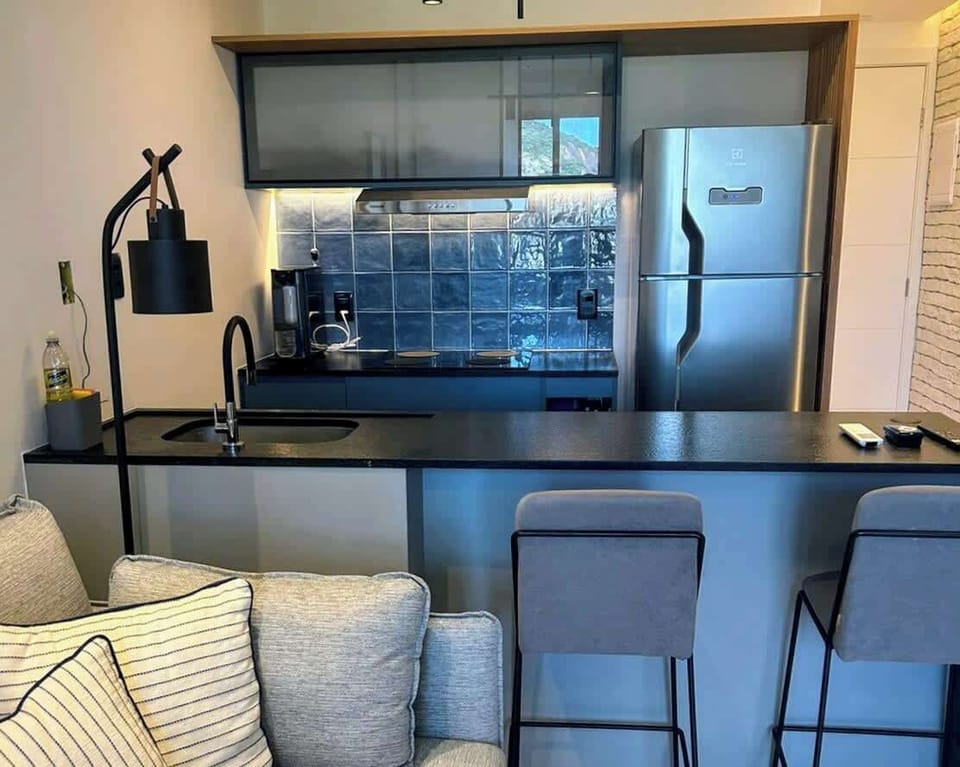 Induction stove, multifunction oven/microwave/airfryer, drinkable filtered water, and frost-free refrigerator, new kitchenware.

Retractable outlets embedded in countertop. High-back, cushioned high chairs.
