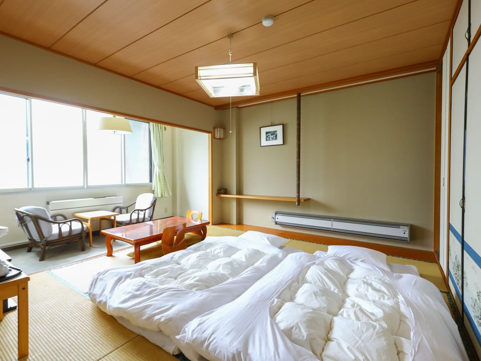 In-room safe, desk, laptop workspace, free WiFi
