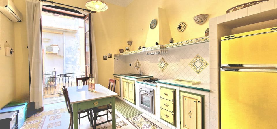 House, Smoking | 3 bedrooms