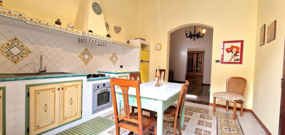 House, Smoking | 3 bedrooms