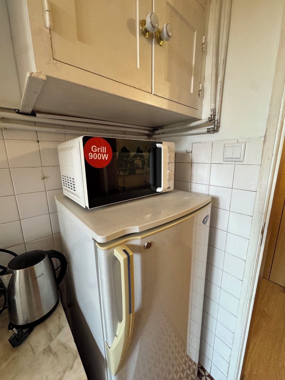 Standard Room | Shared kitchen facilities | Fridge, microwave, coffee/tea maker