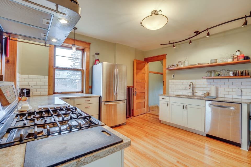 Apartment (2 Bedrooms) | Front of property